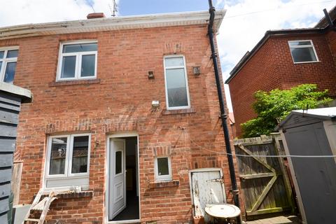 2 bedroom semi-detached house for sale, Dunmore Avenue, Fulwell