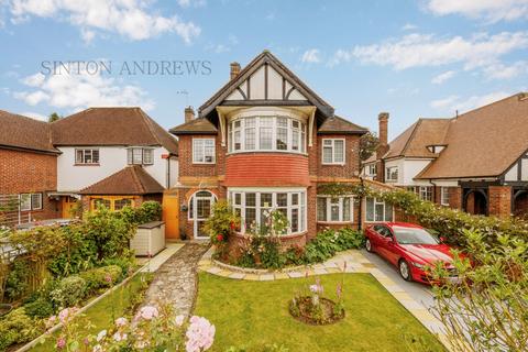 5 bedroom detached house for sale, Creswick Road, Ealing, W3
