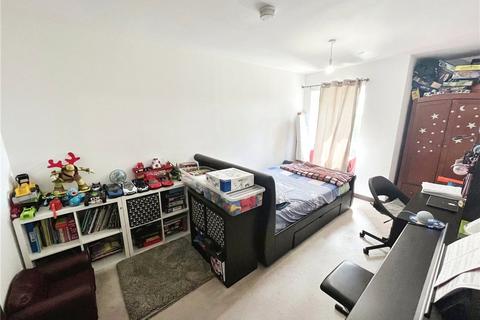 2 bedroom apartment for sale, Victoria Avenue, Southend-on-Sea