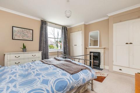 Montrose Beggars Drove, Sutton Scotney, Winchester, SO21 3LL