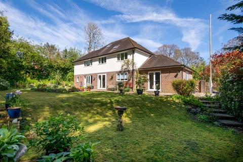 5 bedroom detached house for sale, George Eyston Drive, Winchester SO22