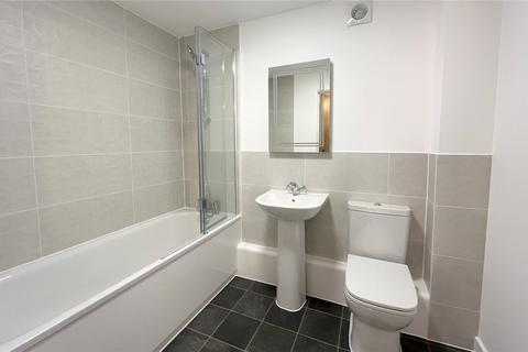 2 bedroom apartment for sale, Lymington Road, Highcliffe, Christchurch, Dorset, BH23