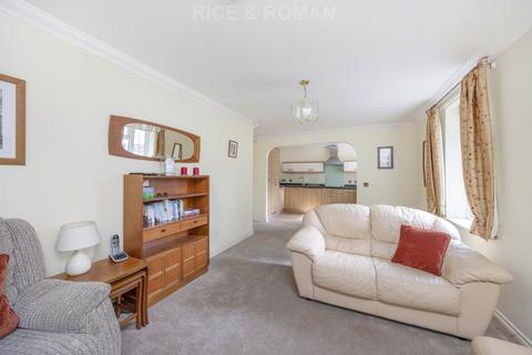 undefined, Firs Close, Esher KT10