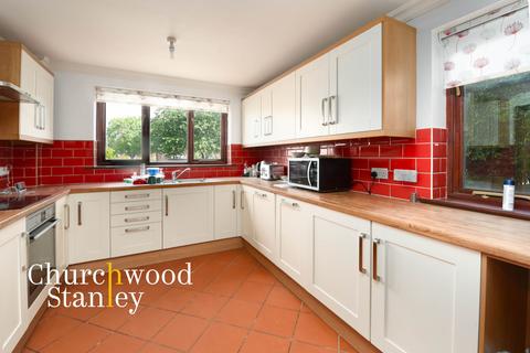 4 bedroom detached house for sale, Westmorland Close, Mistley, CO11
