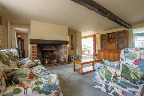 2 bedroom cottage for sale, Worthing, Mid-Norfolk