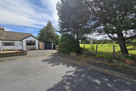 3 bedroom semi-detached bungalow for sale, Parksway, Knott end-on-sea FY6