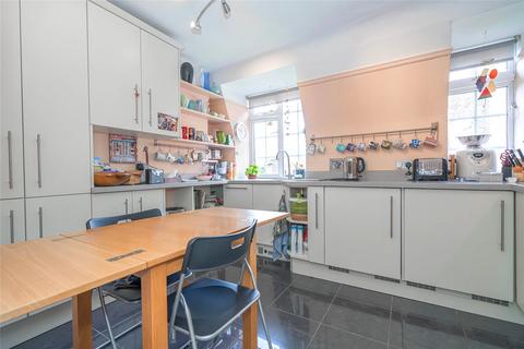 2 bedroom apartment for sale, Fortis Court, Fortis Green Road, London, N10