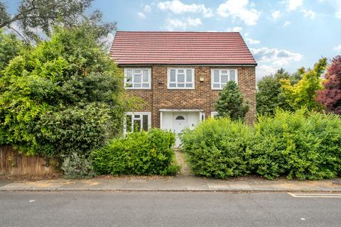4 bedroom end of terrace house for sale, River Close, Ruislip, Middlesex