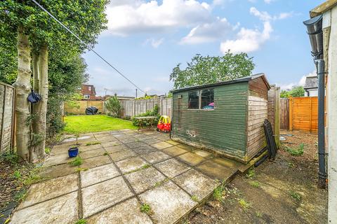 3 bedroom end of terrace house for sale, Laburnum Road, Chertsey, KT16