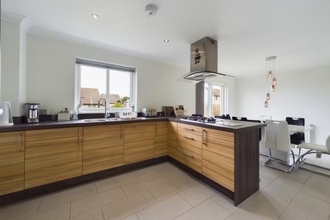 3 bedroom detached house for sale, 35 School Field Road, Rattray, Blairgowrie, Perthshire, PH10