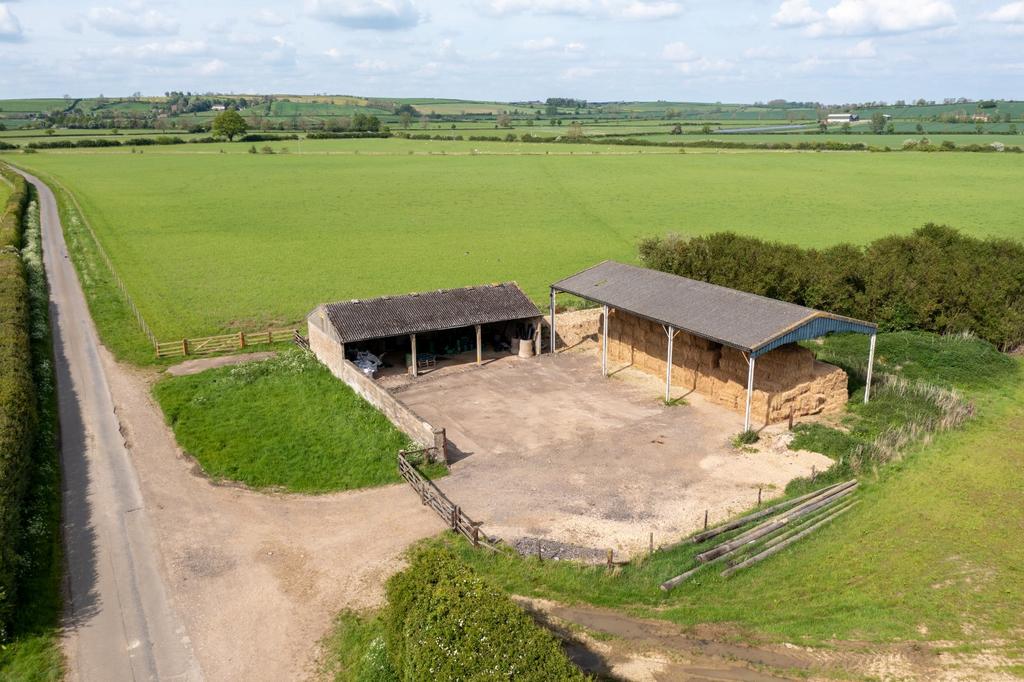 Barns In Lot 2