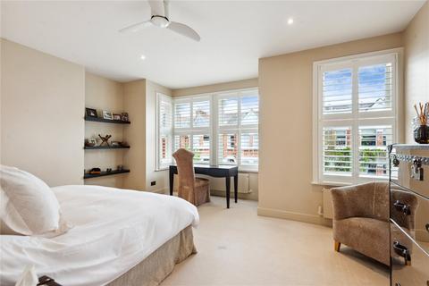 3 Rectory Road, London, SW13 0DU