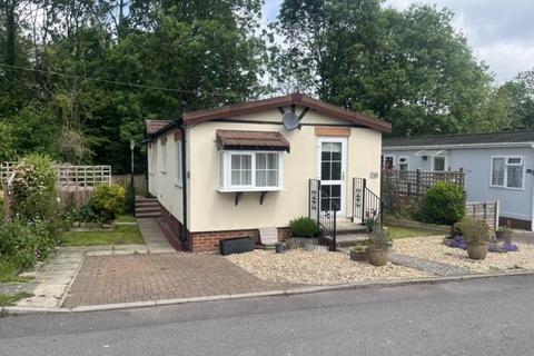 2 bedroom park home for sale, Petersfield, Hampshire