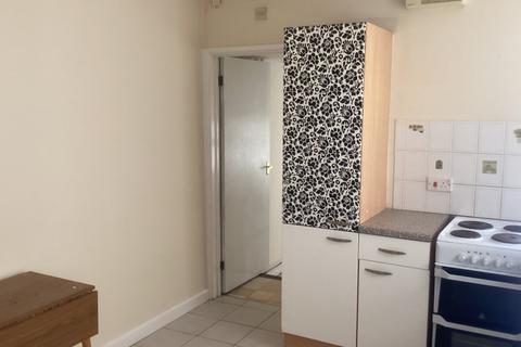 1 bedroom flat to rent, King Edward Street, Whitland
