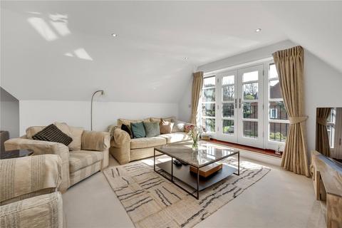 2 bedroom penthouse for sale, Cross Road, Sunningdale, Berkshire, SL5