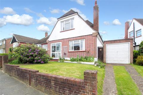 3 bedroom bungalow for sale, Treelawn Drive, Leigh-on-Sea, Essex, SS9