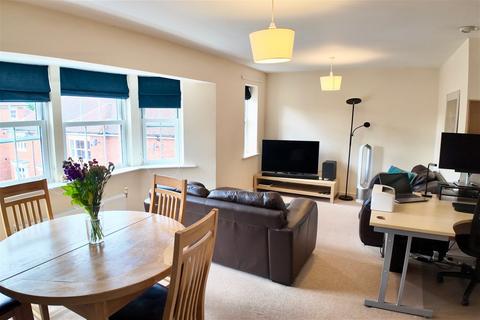2 bedroom flat for sale, St. Gabriels, Wantage OX12
