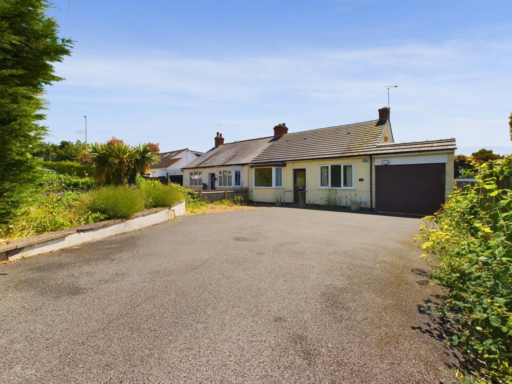 Lower Keyham Lane, Leicester 2 bed semidetached bungalow for sale £