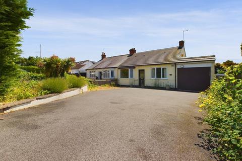 2 bedroom semi-detached bungalow for sale, Lower Keyham Lane, Leicester