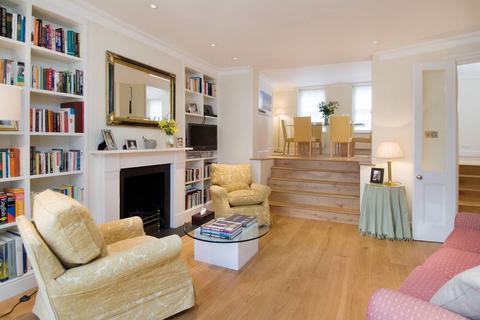 3 bedroom terraced house to rent, Fairholt Street, Knightsbridge, London, SW7