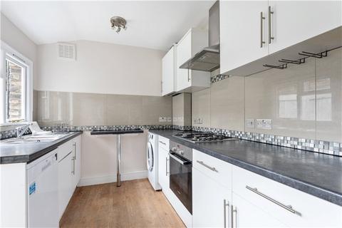 3 bedroom terraced house for sale, Henshaw Street, Elephant and Castle, London, SE17