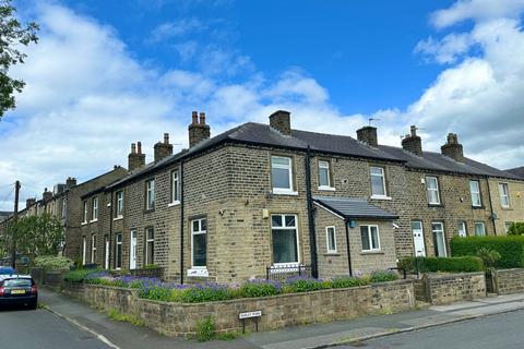 3 bedroom terraced house to rent, Dudley Road, Huddersfield, West Yorkshire, HD1