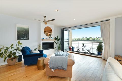 2 bedroom apartment for sale, Phoenix Wharf, 14-16 Narrow Street, Limehouse, London, E14