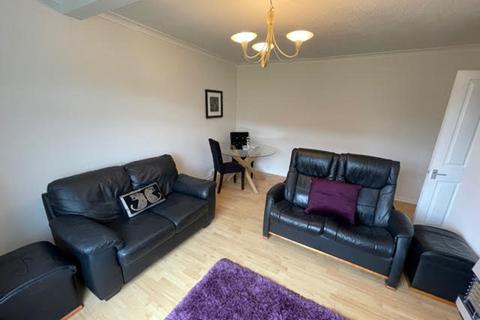 98 Inchbrae Drive, Aberdeen, AB10 7AL