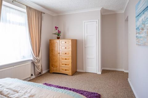 98 Inchbrae Drive, Aberdeen, AB10 7AL