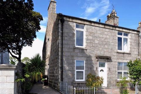 24 Beechgrove Place, Aberdeen, AB15 5HF