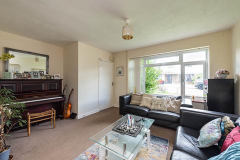 3 bedroom semi-detached house for sale, Drummond Ride, Tring