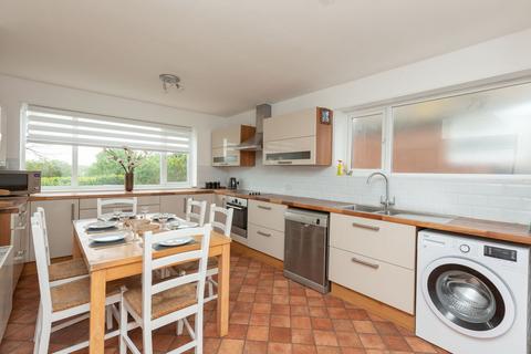 11 Strode Park Road, Herne Bay, CT6 7JG