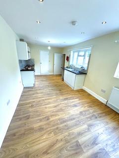 3 bedroom semi-detached house to rent, Forest Lane, London E7