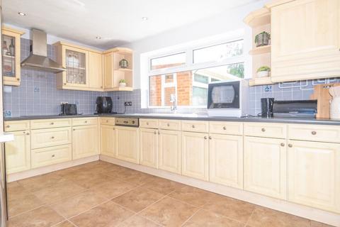 5 bedroom semi-detached house for sale, Helvellyn Avenue, Ramsgate, CT11