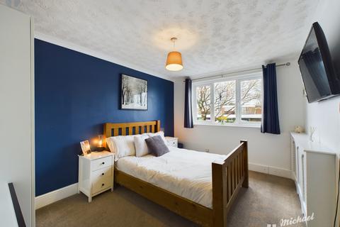 3 bedroom semi-detached house for sale, Dunsham Lane, Aylesbury