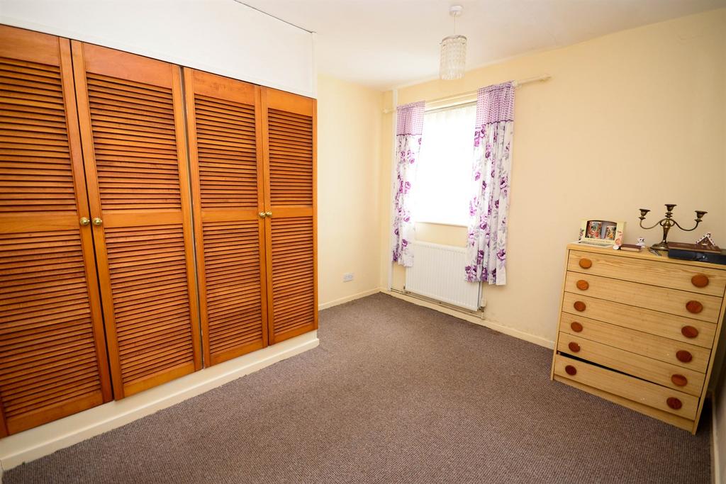 Side Bedroom