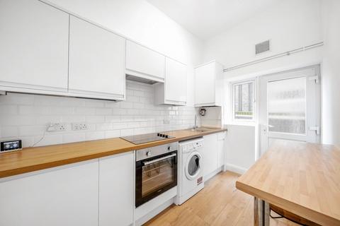 1 bedroom flat for sale, Samos Road, Penge