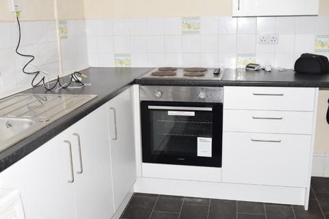 1 bedroom flat to rent, New Chester Road, Wirral CH62