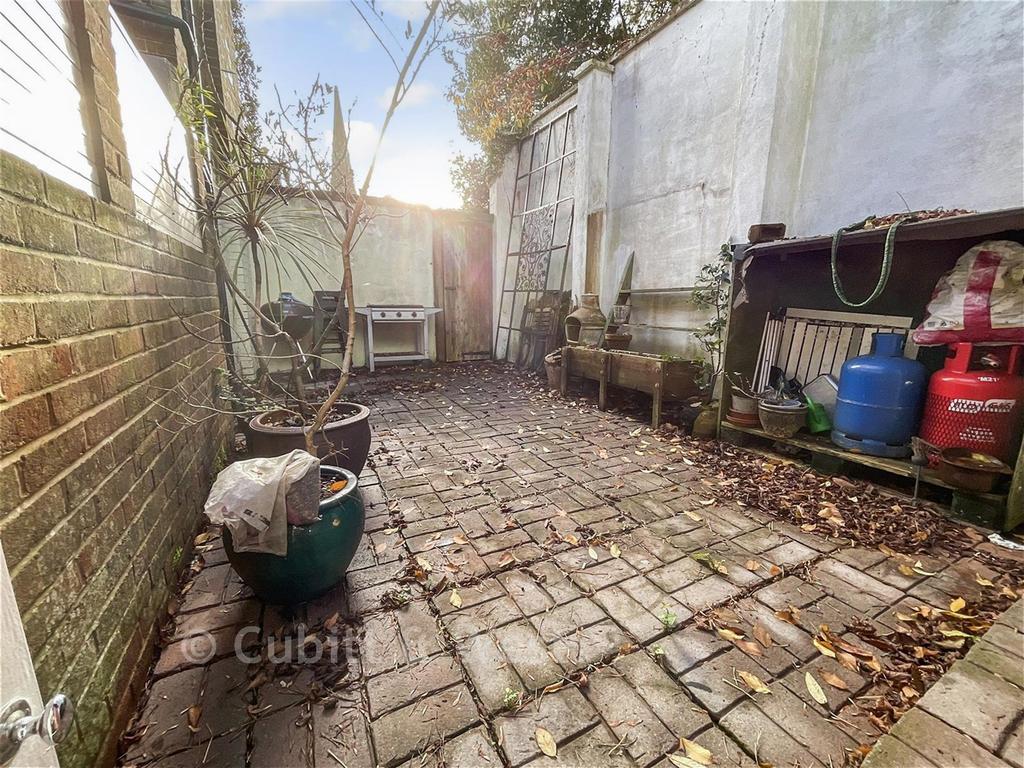 New Rear Garden