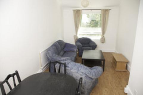 1 bedroom flat to rent, Willow Tree Close, EARLSFIELD SW18