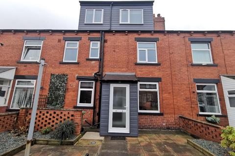 3 bedroom house to rent, Woodlea Street, Leeds, West Yorkshire, UK, LS11