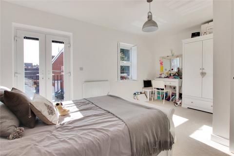 5 bedroom semi-detached house to rent, Burton Avenue, Leigh, Tonbridge, Kent, TN11