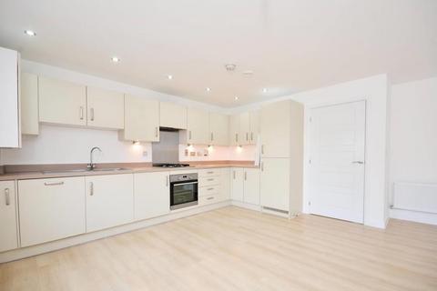 2 bedroom apartment to rent, King Edward Court, Guildford GU1
