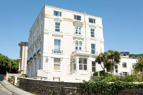 3 bedroom apartment to rent, Madeira Road, Weston-super-Mare BS23