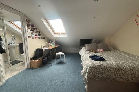 2 bedroom terraced house to rent, Yeldham Road,  London, W6