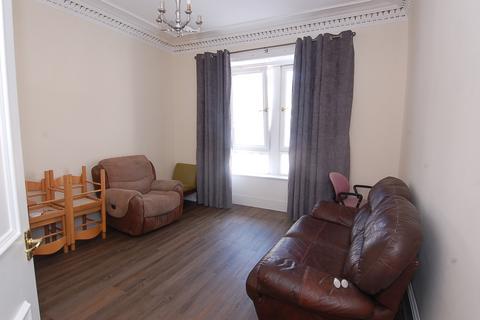 2 bedroom flat to rent, Barnton Street, Stirling Town, Stirling, FK8