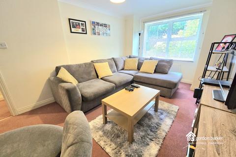 2 bedroom flat for sale, Richmond Park Road, Bournemouth BH8