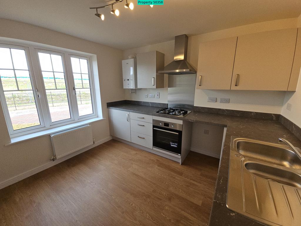 Dining kitchen