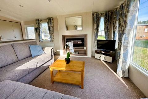 2 bedroom static caravan for sale, Broadlands Park and Marina, , Oulton Broad NR33