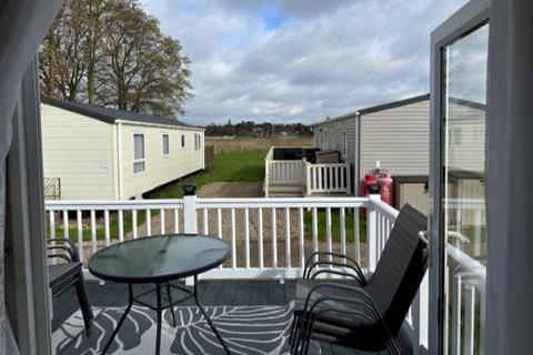 2 bedroom static caravan for sale, Broadlands Park and Marina, , Oulton Broad NR33